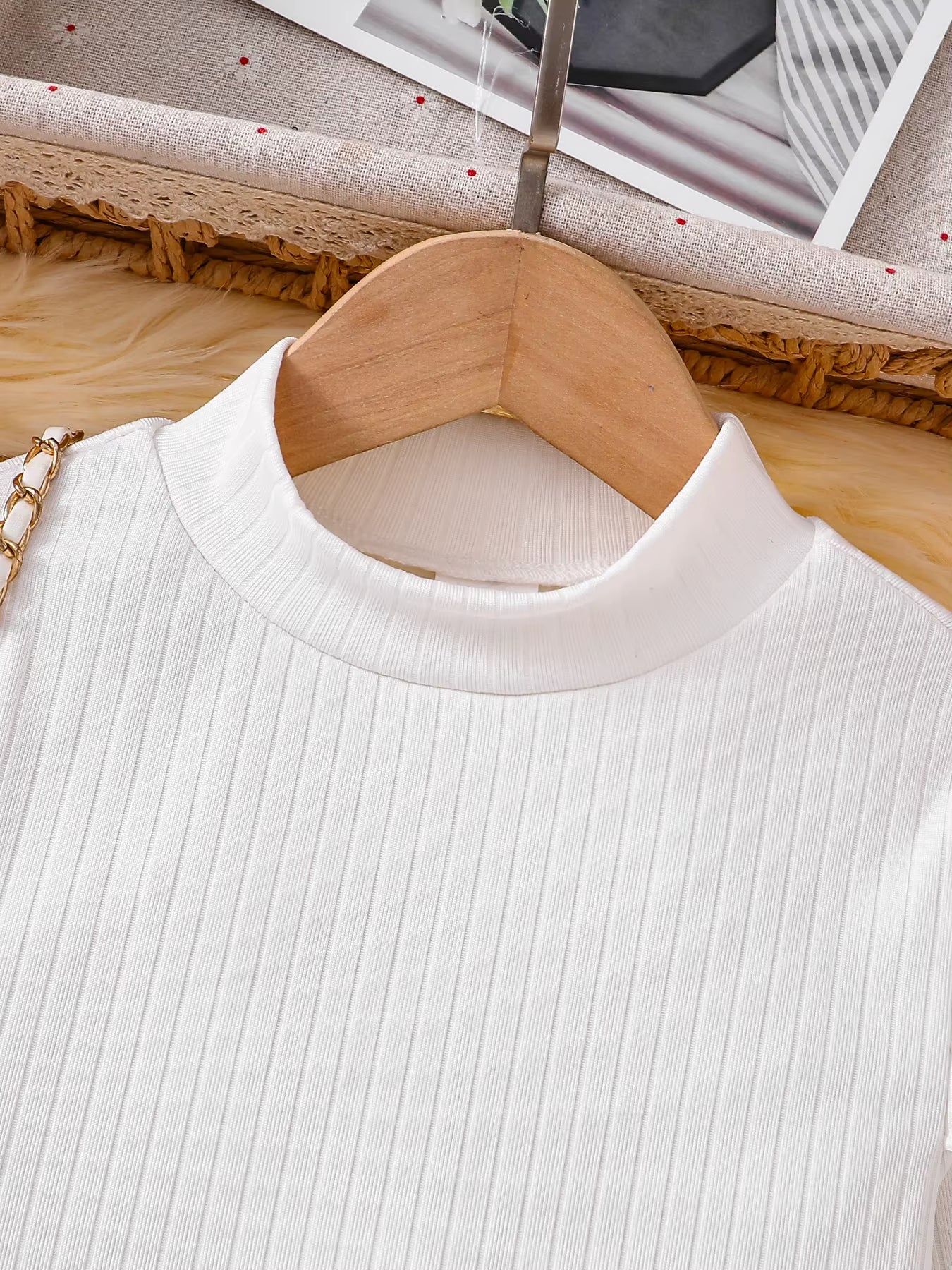 Spring and Autumn Children'S 2-Piece Fashion Casual Clothing White High-Neck Long-Sleeved Flying Sleeve Top + Plaid A-Line Skirt